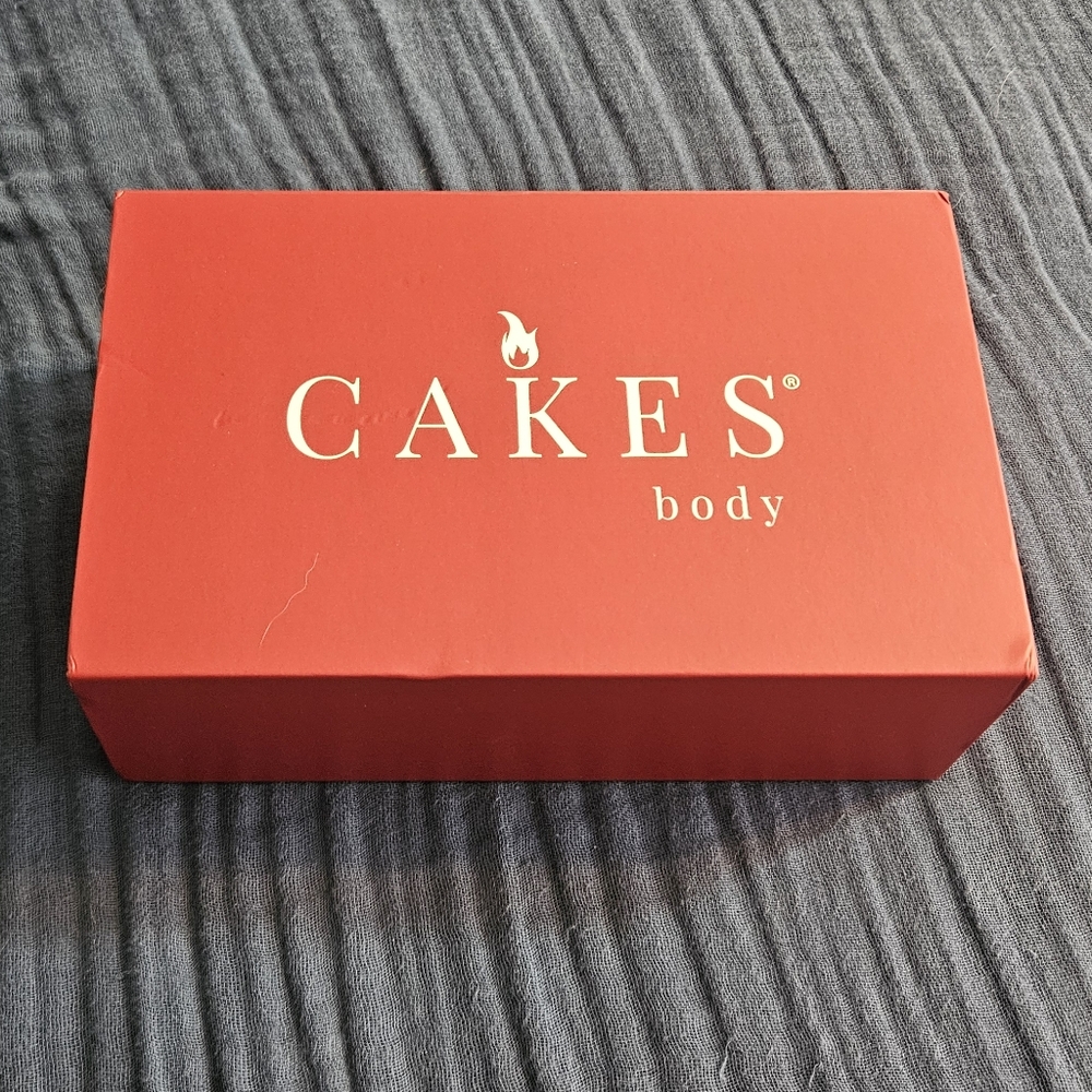 CAKES cleavage bra In Honey - Picture 11 of 15